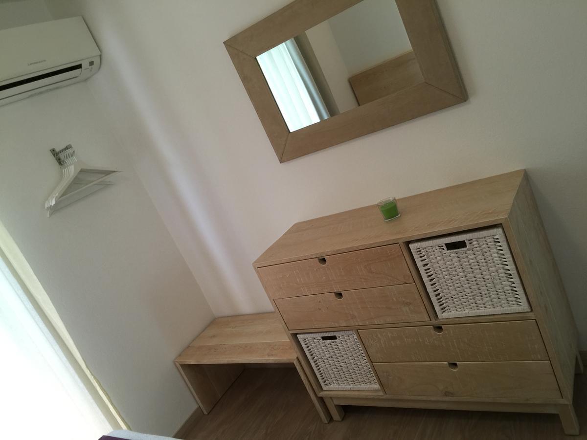 Apartamentos Delfin 에스 칼로 외부 사진