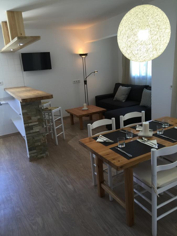 Apartamentos Delfin 에스 칼로 외부 사진