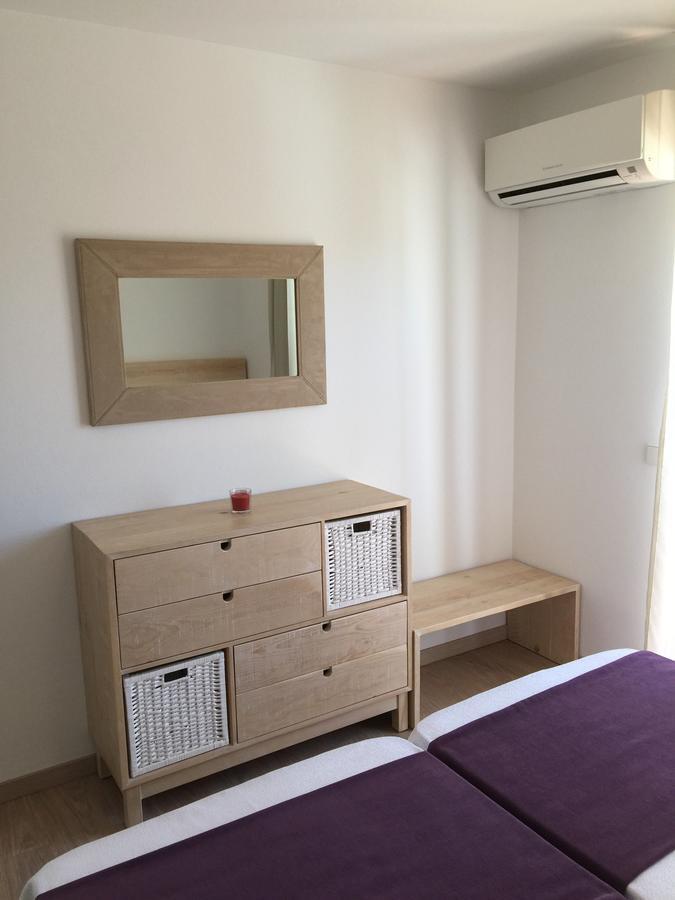 Apartamentos Delfin 에스 칼로 외부 사진