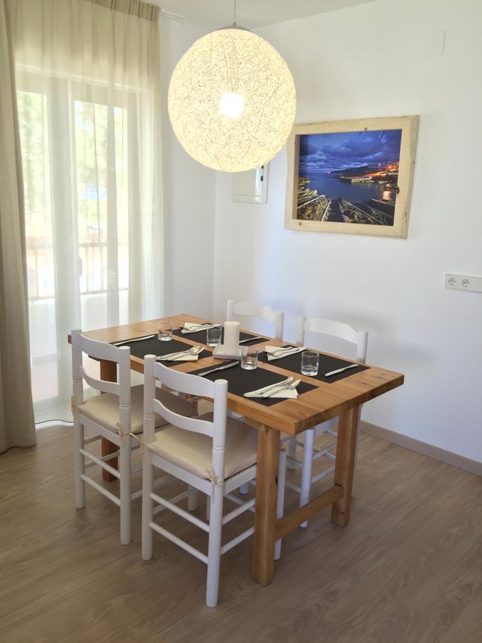 Apartamentos Delfin 에스 칼로 외부 사진